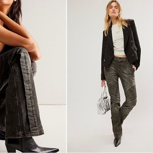 Free People We The Free Vector Moto Mid Rise Flare Jeans - size 26